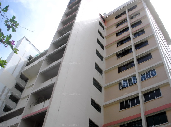 Blk 18 Hougang Avenue 3 (Hougang), HDB 4 Rooms #246952